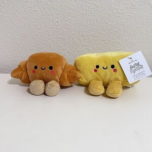 Hallmark Better Together Croissant and Butter Magnetic Plush Pair Set w/ TAG